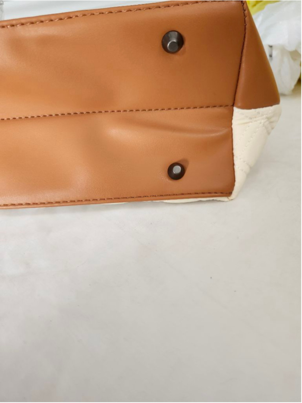 Women's Wrangler Quilted Tote Bag in Beige & Brown, One Size - Picture 8 of 12